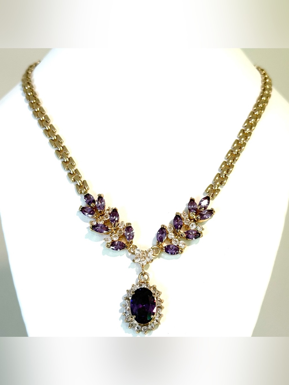 Vintage Purple Rhinestone Gold Tone Estate Necklace Statement Drop